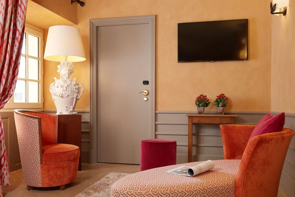 Relais Des Trois Chateaux Hotel-Restaurant - Teritoria Кур-Шеверни Екстериор снимка