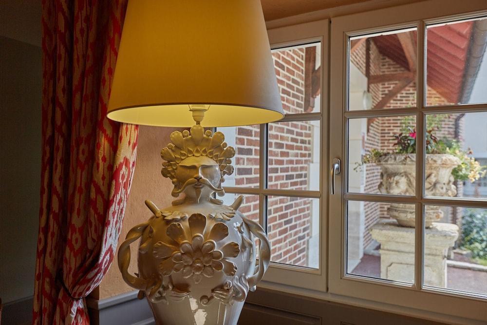 Relais Des Trois Chateaux Hotel-Restaurant - Teritoria Кур-Шеверни Екстериор снимка