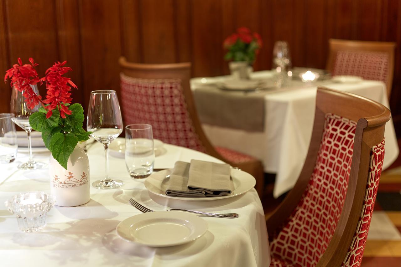 Relais Des Trois Chateaux Hotel-Restaurant - Teritoria Кур-Шеверни Екстериор снимка