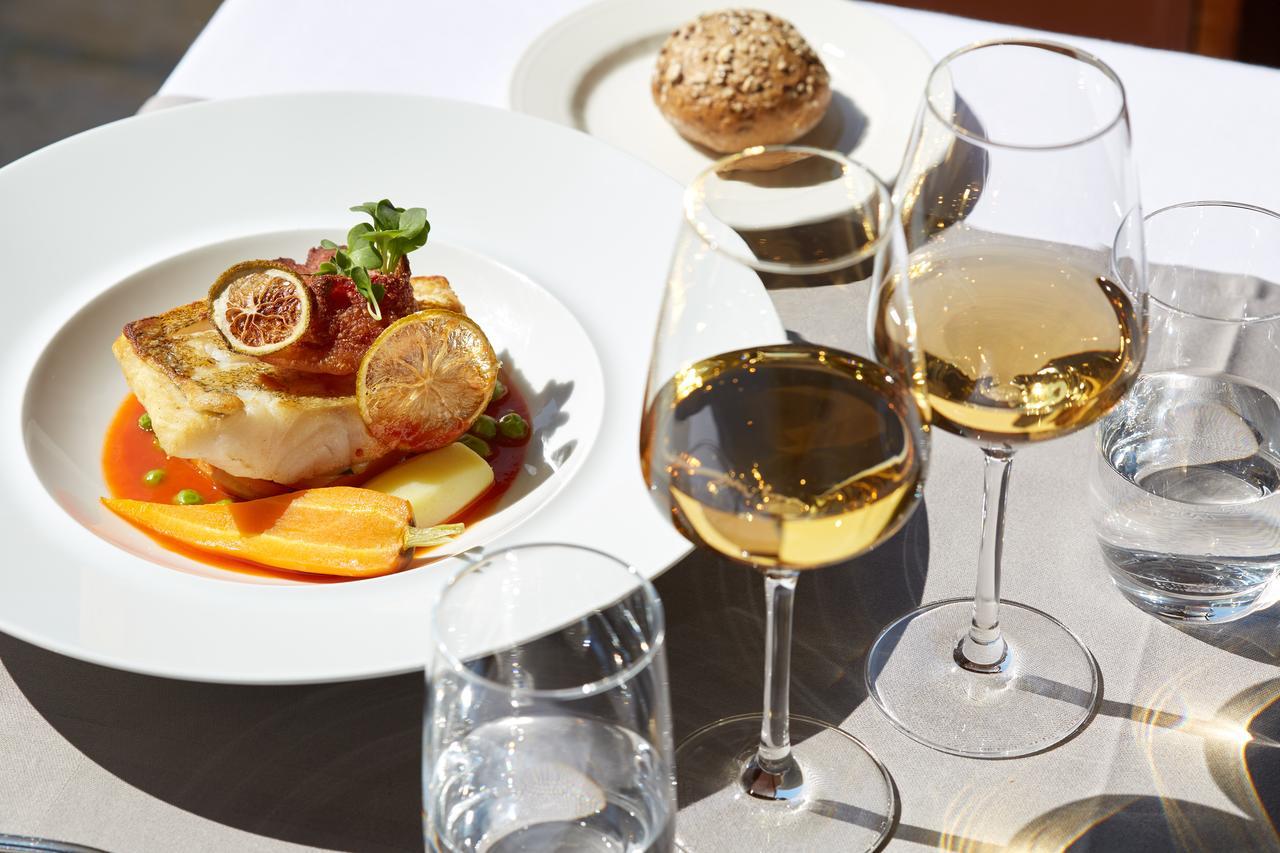 Relais Des Trois Chateaux Hotel-Restaurant - Teritoria Кур-Шеверни Екстериор снимка